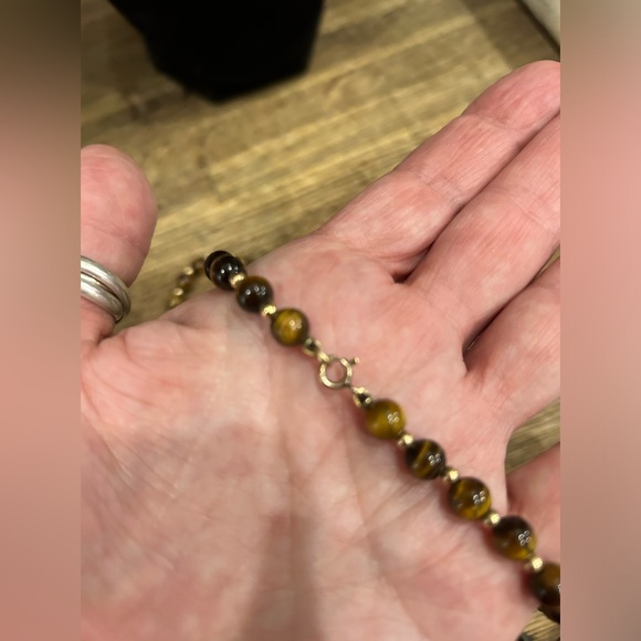 Beautiful Antique Barton and Reed Tiger’s Eye And 14 Karat Gold Filled.Necklace - Picture 2 of 6